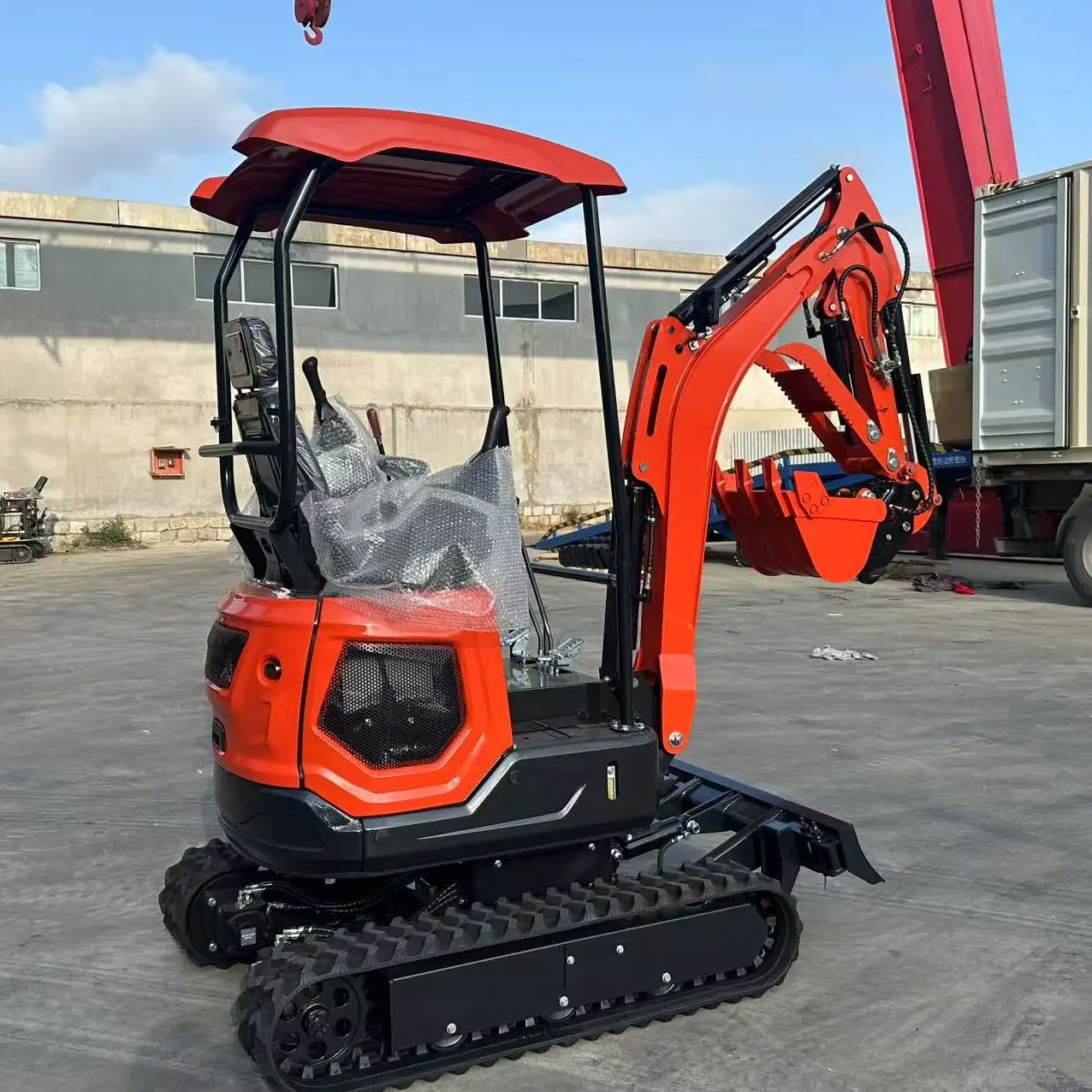 1.8-ton compact construction e – обзор и цена Heavy Equipment Landscaping
